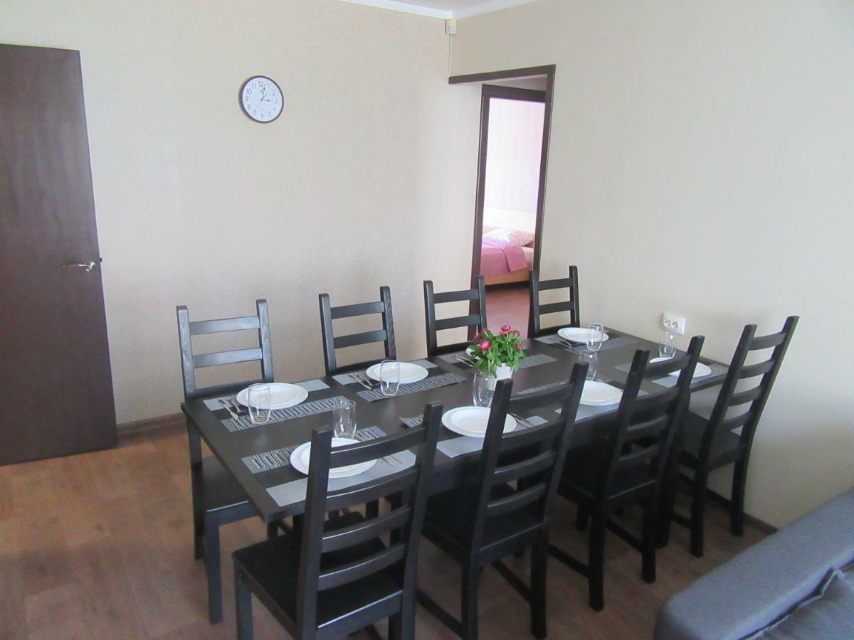 Family Apartment Riga Exterior photo